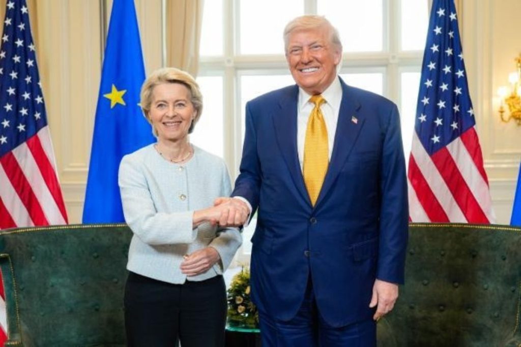 Francia tacha de 'sumisión' el acuerdo comercial entre la Unión Europea y EE. UU.