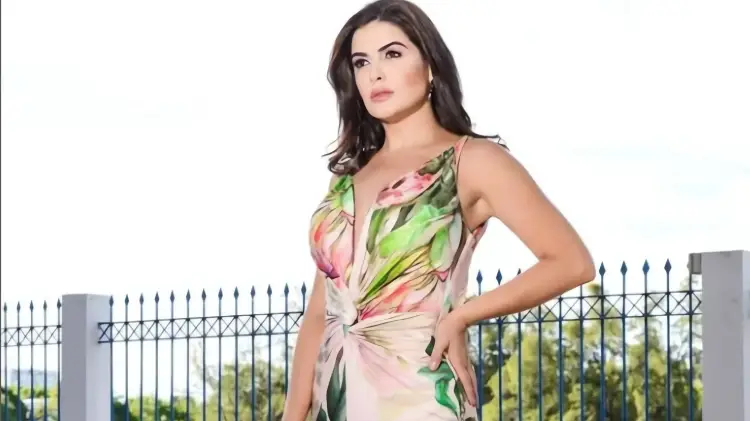   Nabila Furtado, exreina de belleza de Brasil