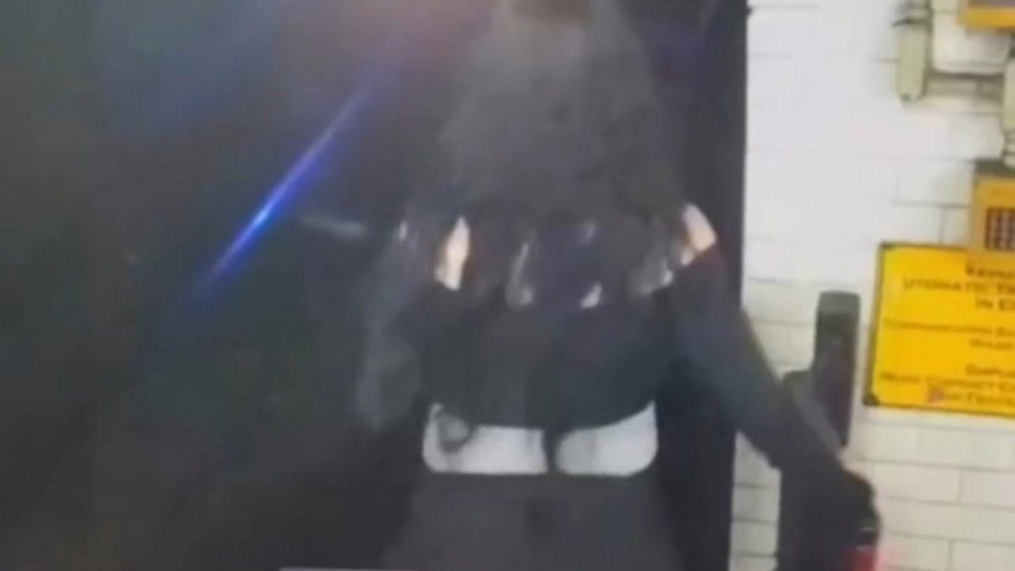 Mujer arrollada por convoy en Metro de Nueva York