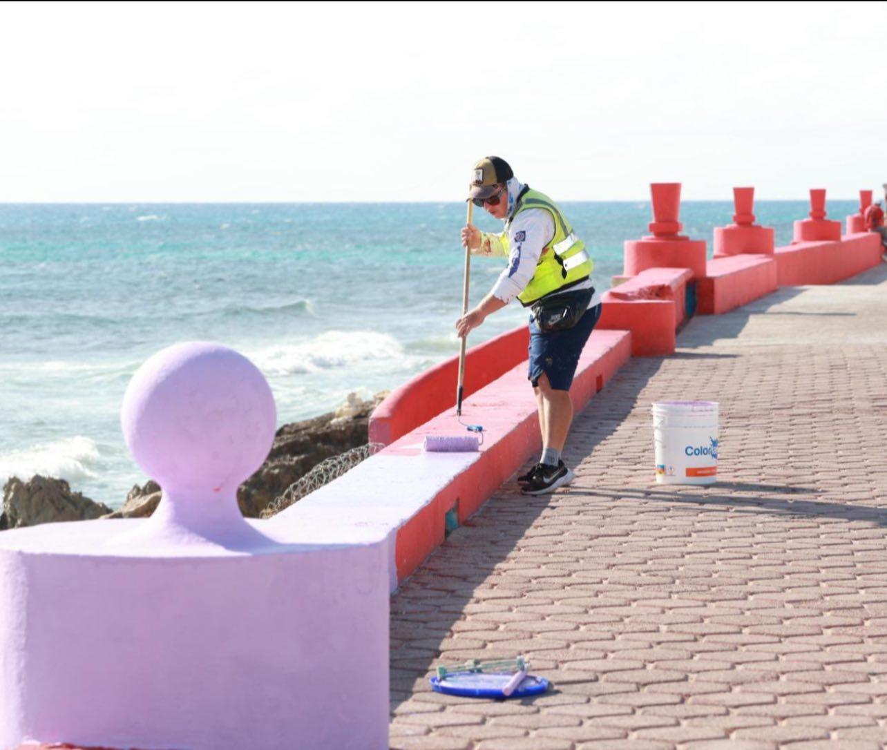Isla Mujeres embellece sus calles para Semana Santa con fuerza renovada