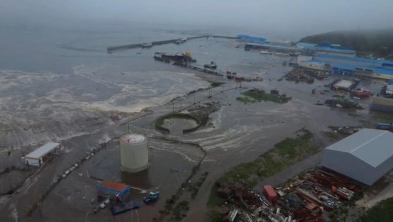 Rusia: tsunami de lodo y evacuaciones tras un sismo en Kamchatka