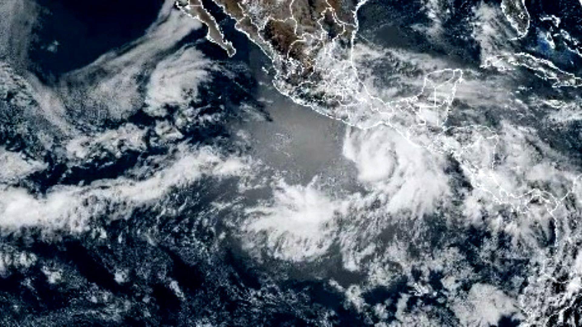 Huracán Érick: El más potente de 2025 ¿cuándo tocaría tierra?