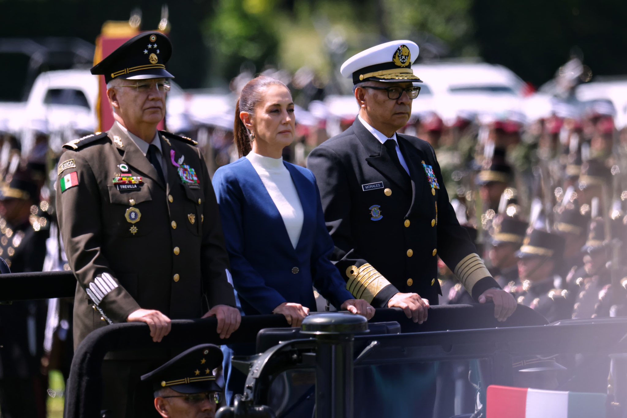 Sheinbaum valora esfuerzo de estudiantes militares y asegura respaldo total