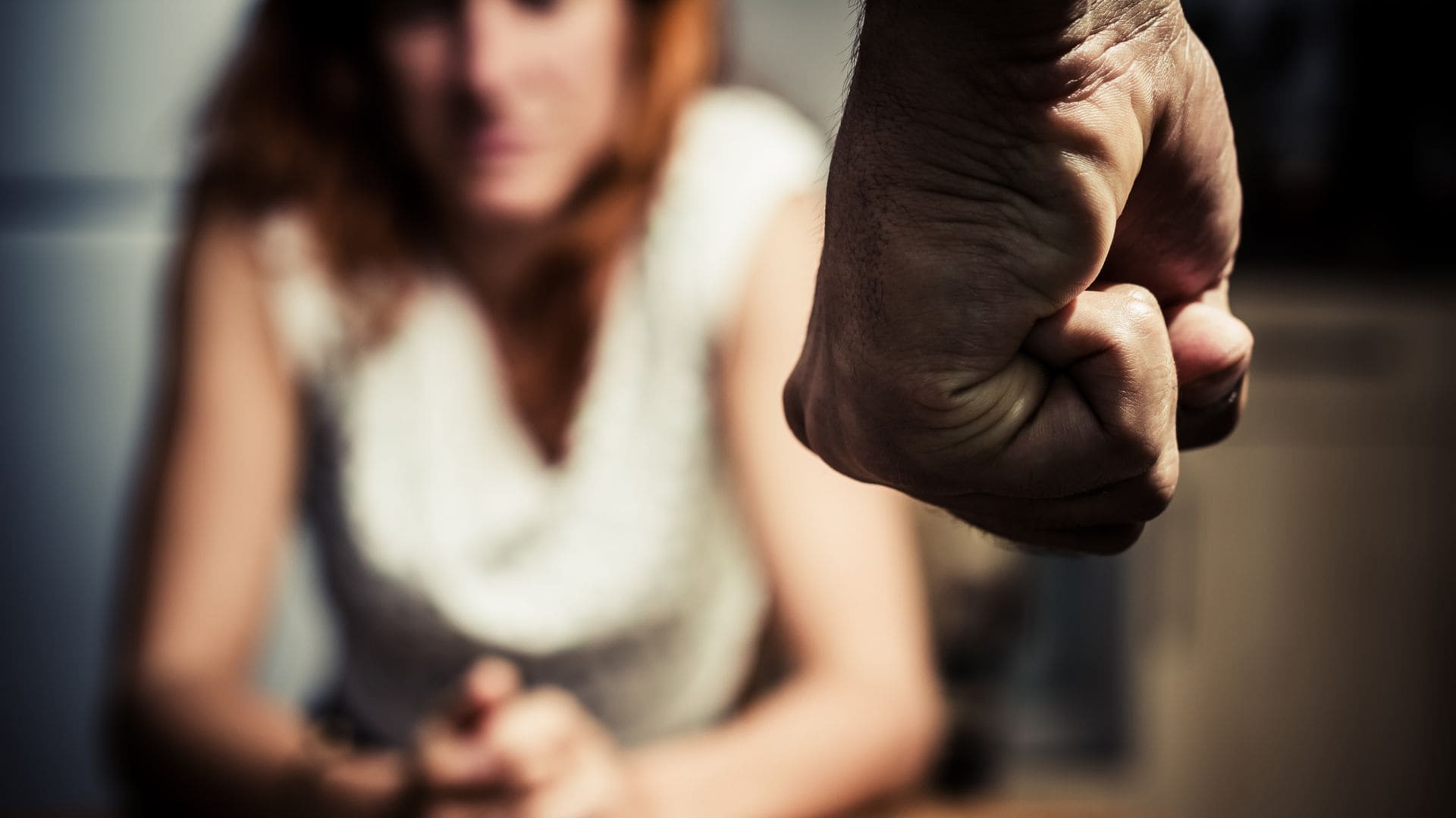 Hombre arranca nariz a su pareja en Bolivia tras ataque de celos