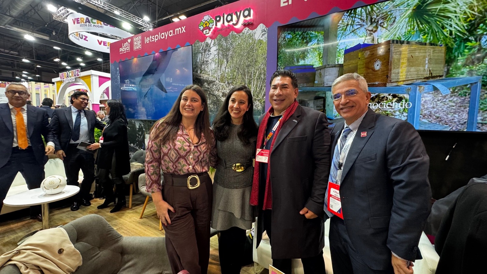 Playa del Carmen gana Premio Excelencias por Ruta de la Miel y la Selva