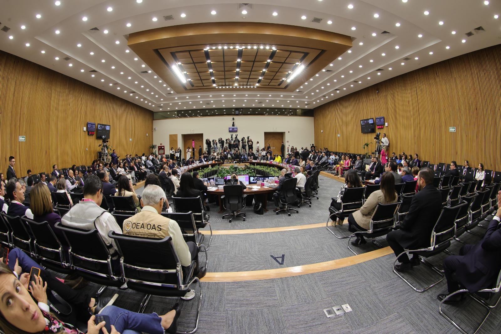 Tribunal Electoral frena al INE: transparencia en la mira