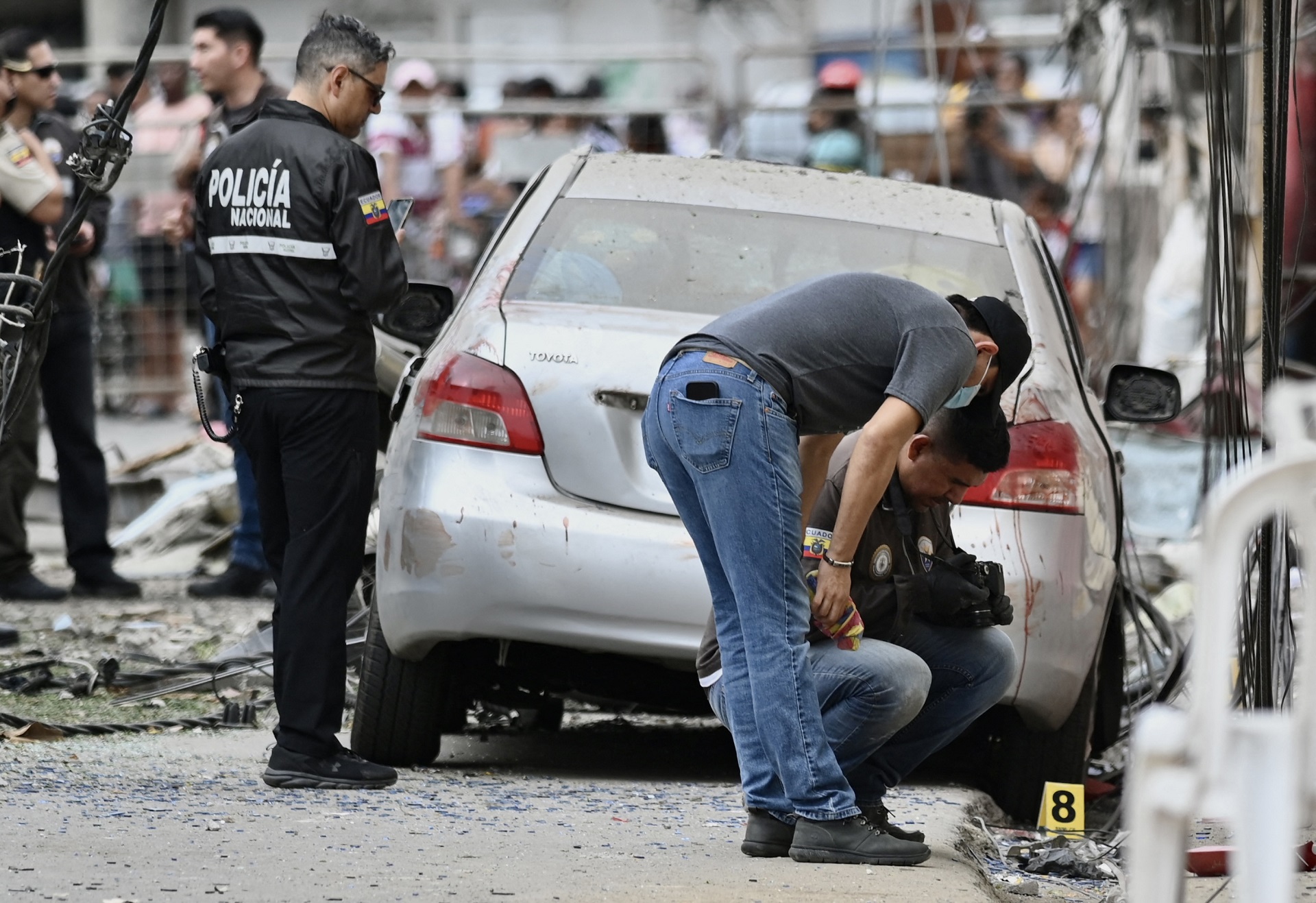 Brutal explosión en Guayaquil: Taxista graba su propia muerte
