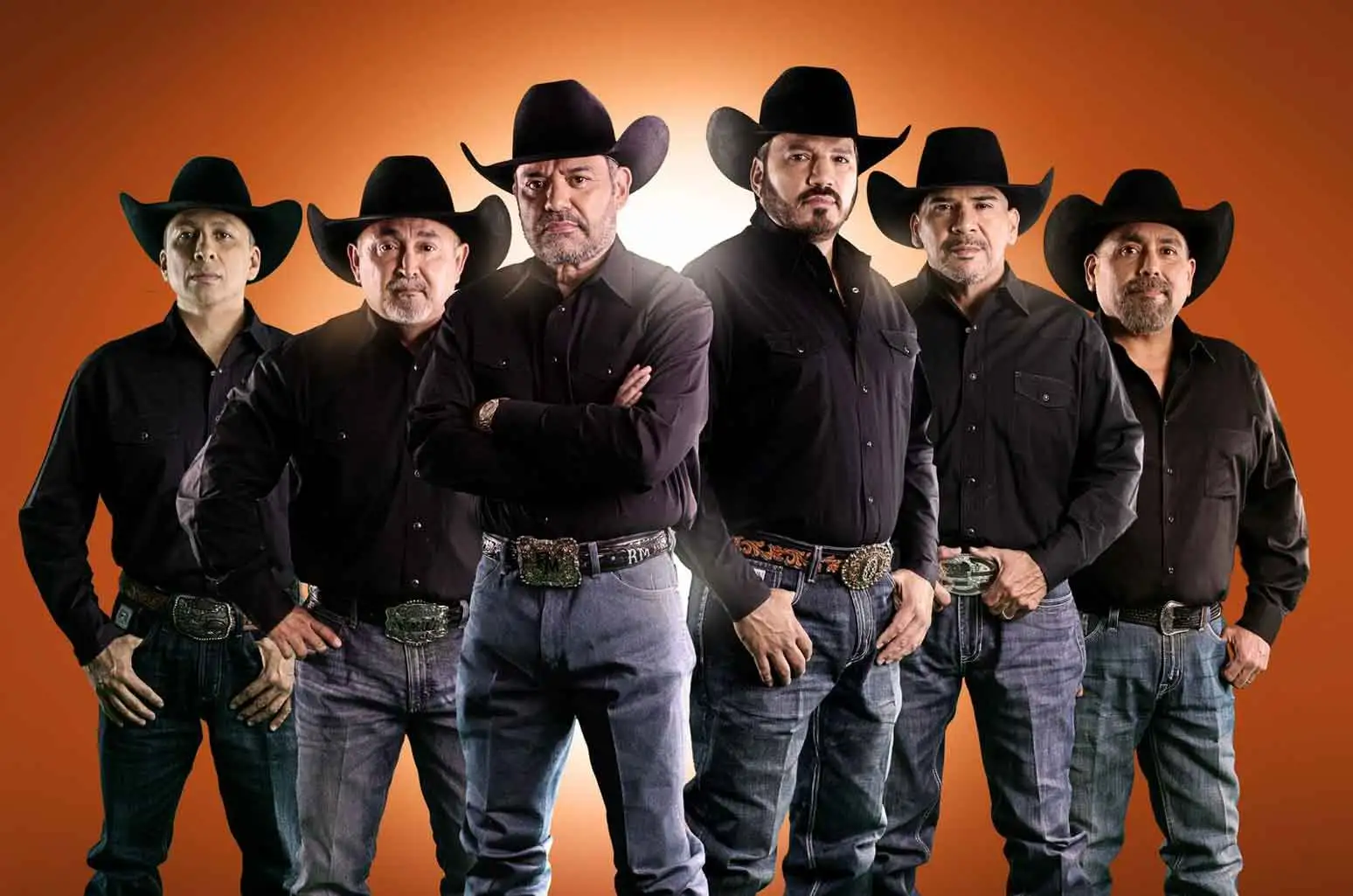 Intocable estrena “Estamos todos” y se suma a México Canta con Claudia Sheinbaum
