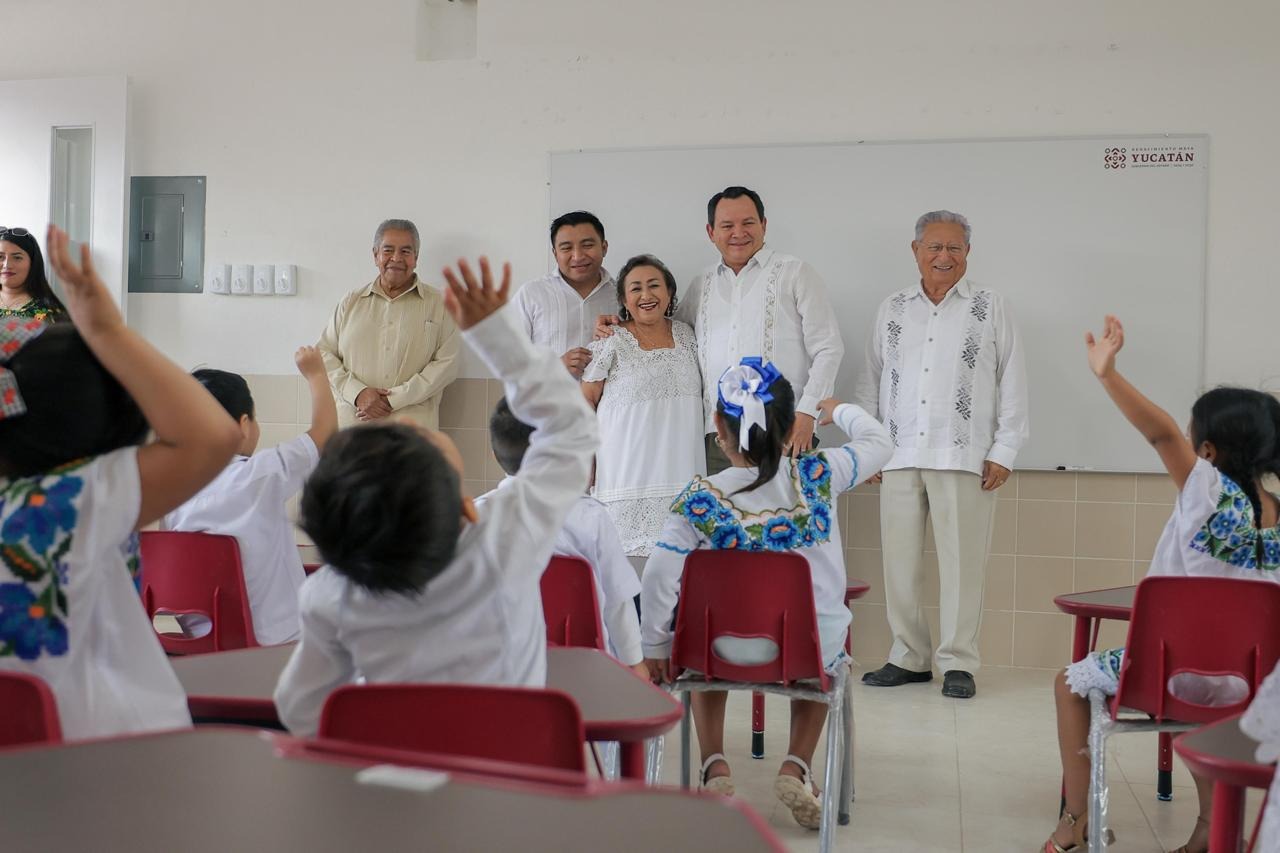 Estrategia educativa en Yucatán: el Renacimiento Maya de Díaz Mena