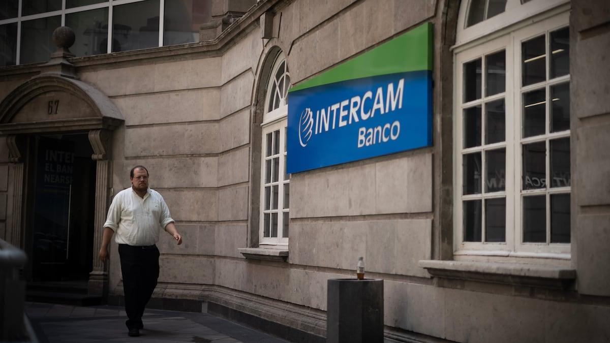 Sanciones EE.UU. a banca mexicana: Turbulencia financiera en México