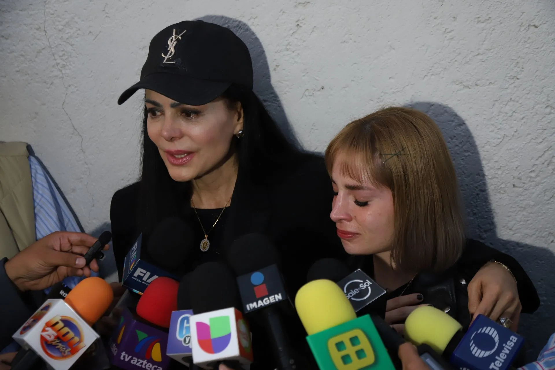 La FOTO con la que Imelda Tuñón desató sospechas de su reencuentro con José Julián tras denuncia de Maribel Guardia