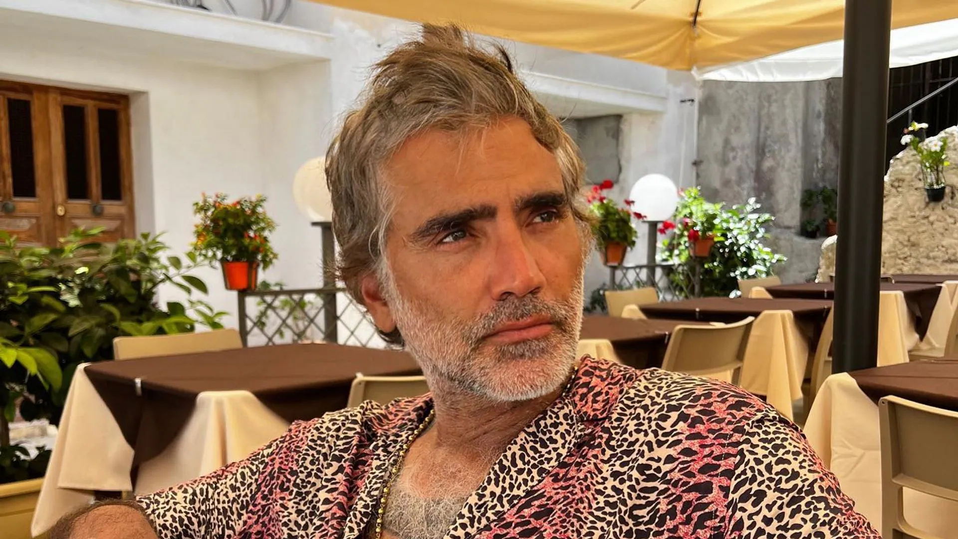 Alejandro Fernández revela grave enfermedad que lo dejó sin poder caminar