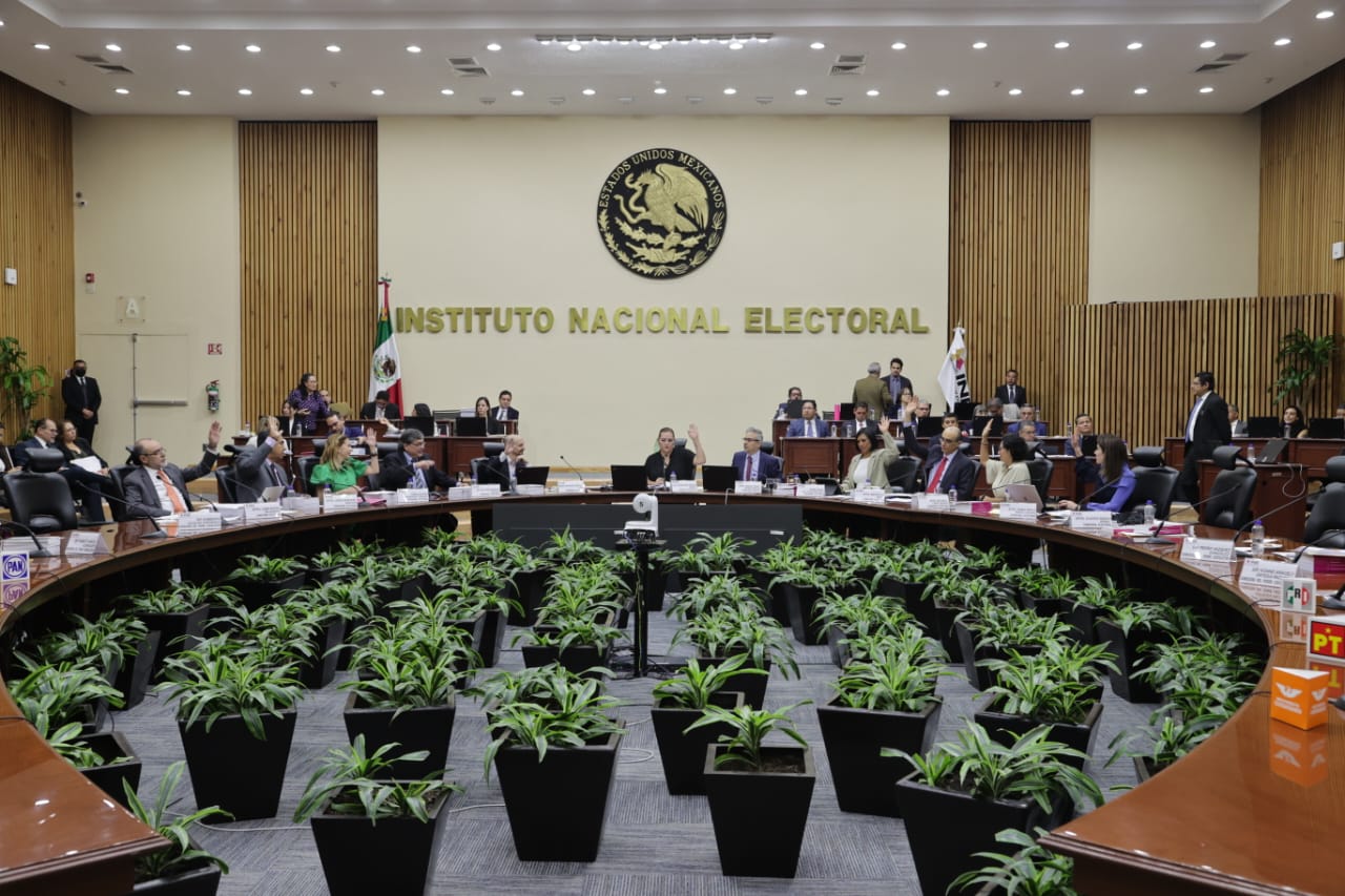 Prórroga en cámara de diputados por falta de consenso; el PAN postula a sus candidatos