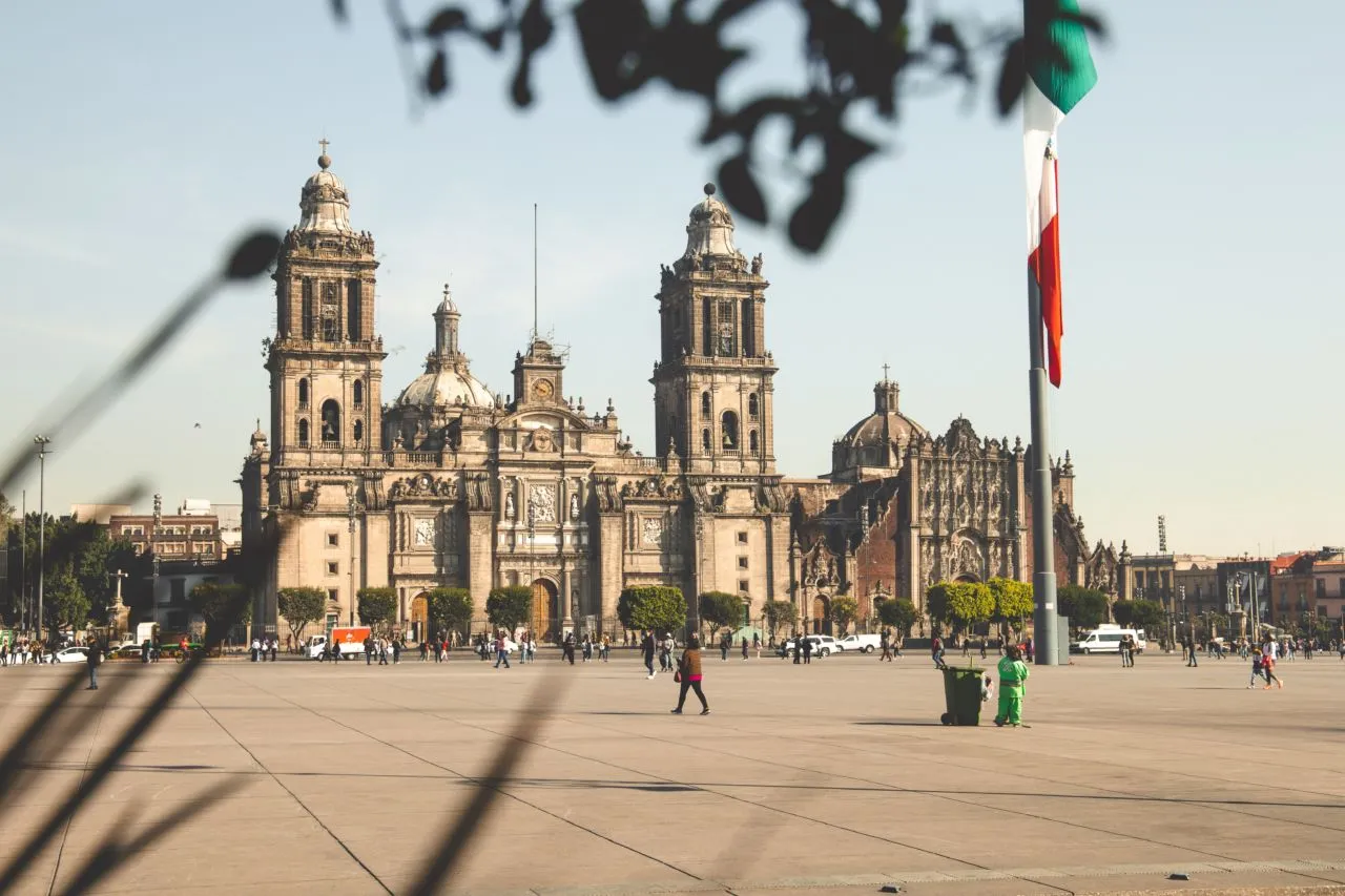Synapsia 2025: La UNAM invade el Centro Histórico con ciencia y arte