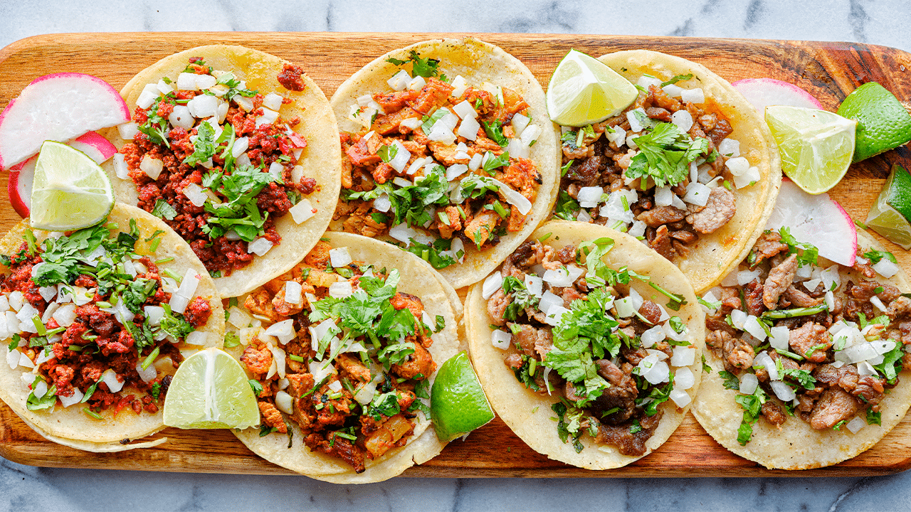Tacos en México: el fenómeno cultural que conquista paladares y plataformas digitales