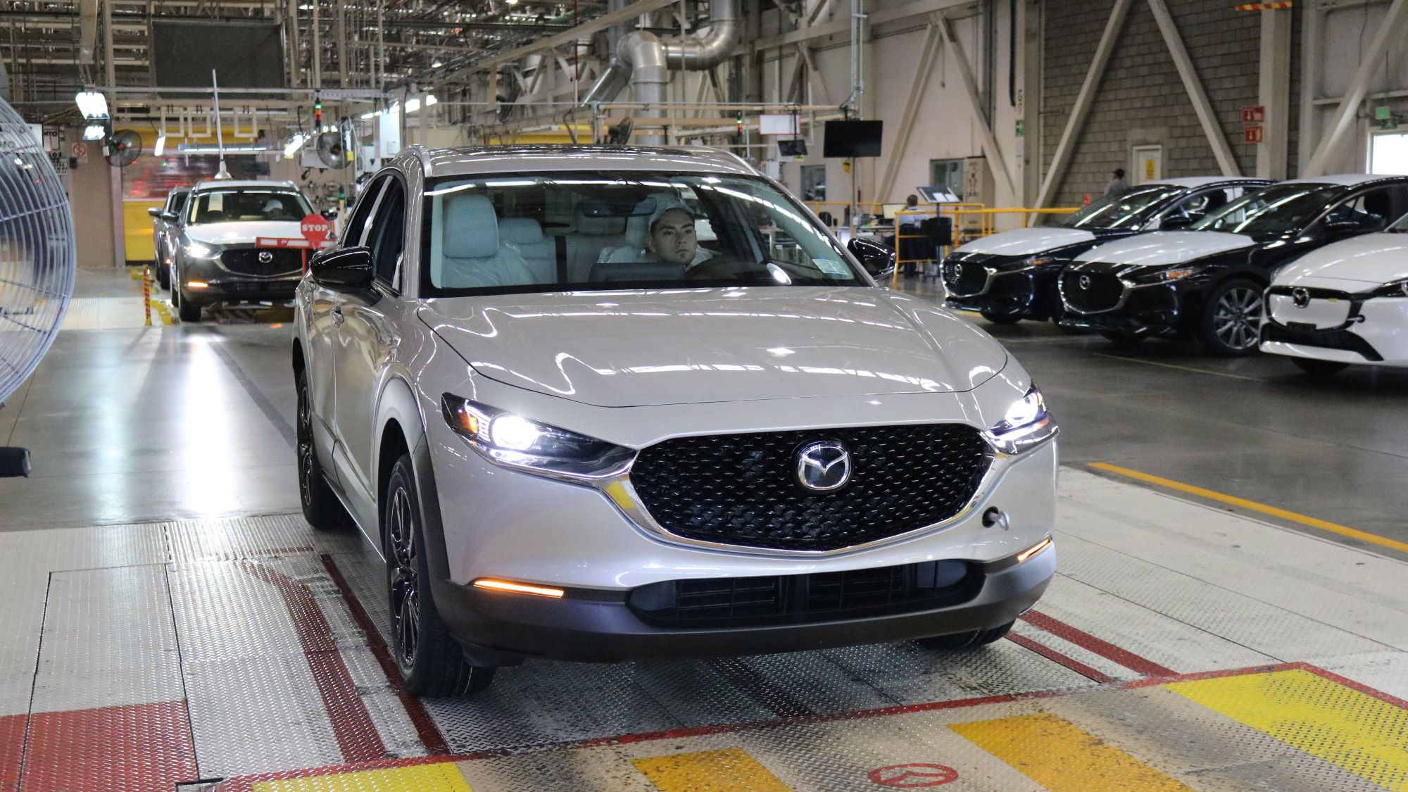 Récord en venta de autos nuevos en México: ¿Quién gana en la guerra de marcas?
