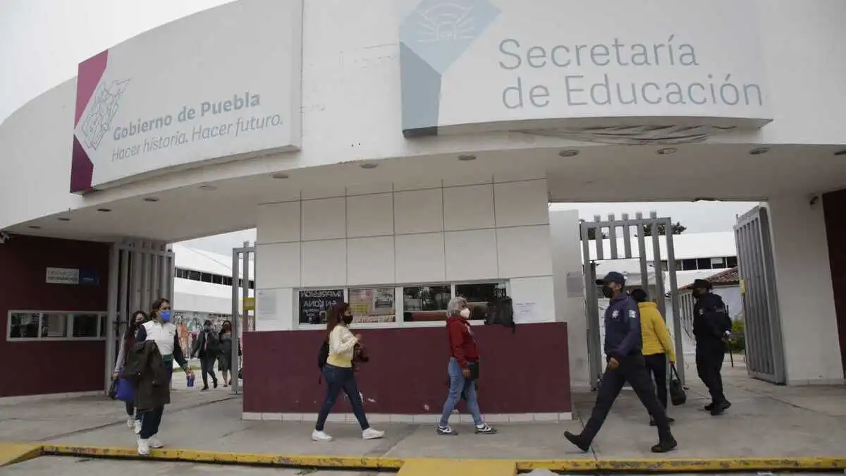 El fenómeno “La Niña” obliga a la SEP Puebla a modificar horarios