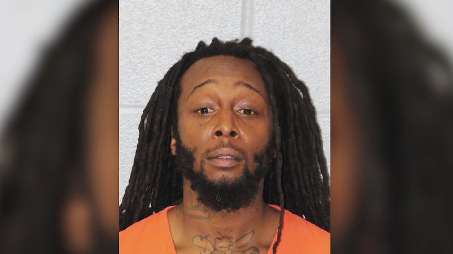 Decarlos Brown Jr., sospechoso de homicidio, trasladado para evaluación