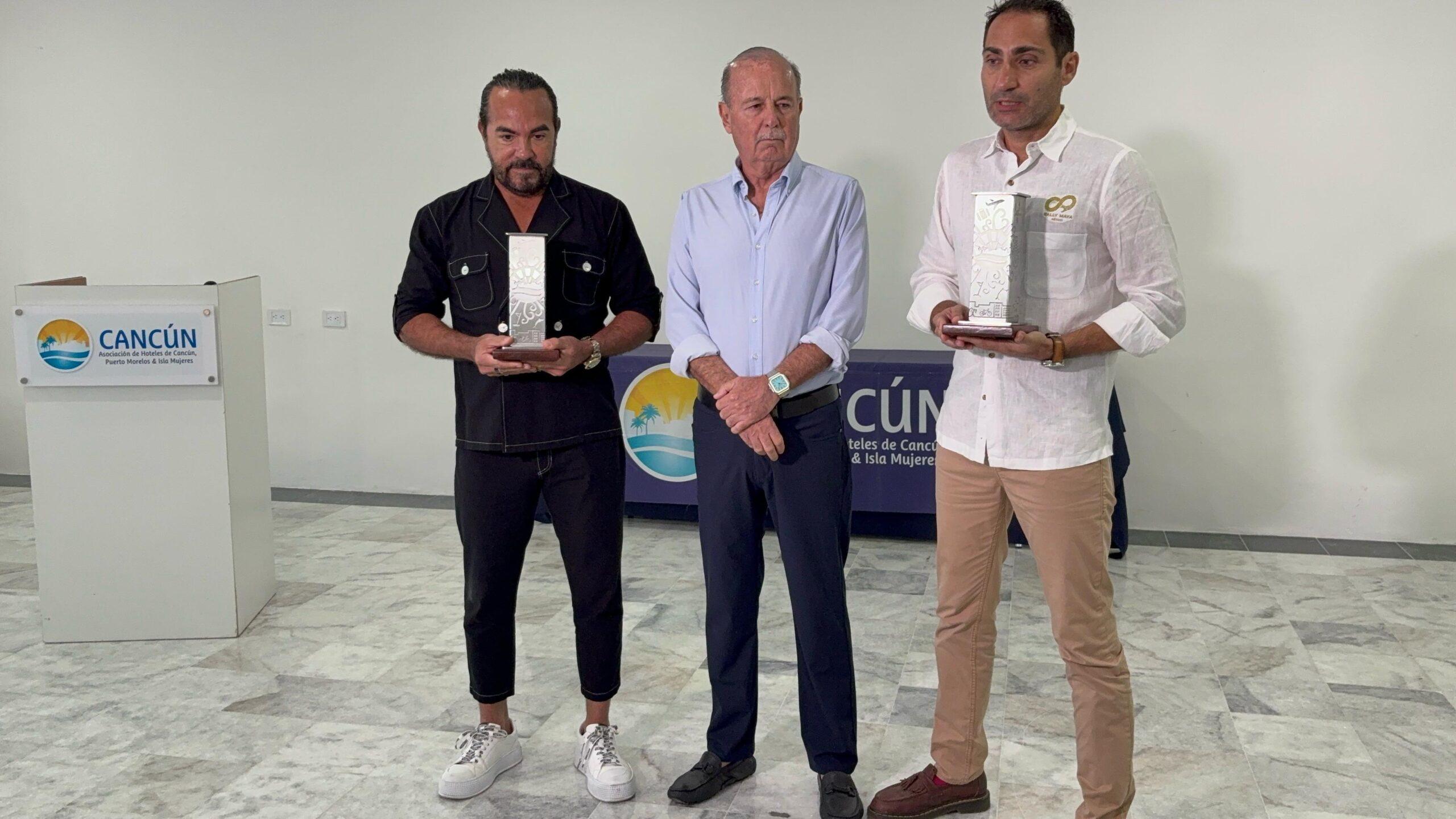 Reconocen a Benjamín de la Peña y Pepe Gómez por su impacto en el turismo
