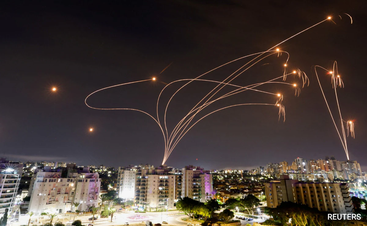 Misil israelí cae sobre Tel Aviv: video viral expone aparente falla