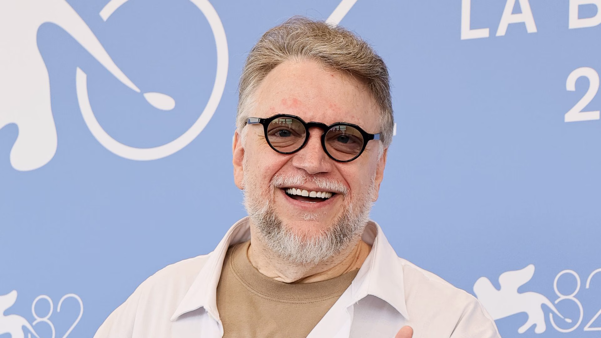 Guillermo del Toro sorprende con 80 kilos menos y reflexiona sobre “Frankenstein”