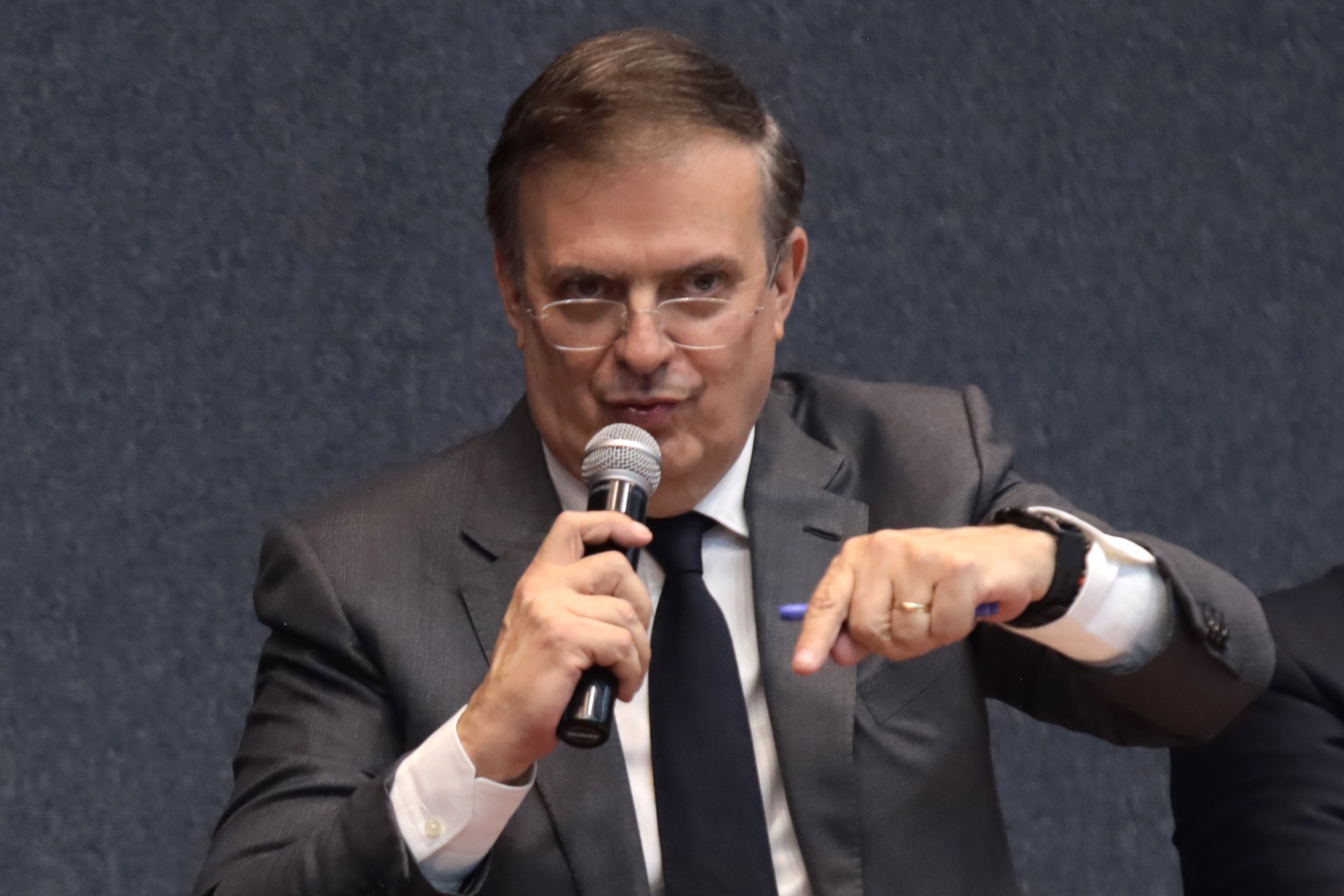 México, clave para EE.UU. ante proteccionismo de Trump: Ebrard