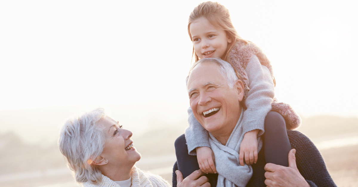 El legado de los abuelos: Celebración, rol y el día de las personas mayores
