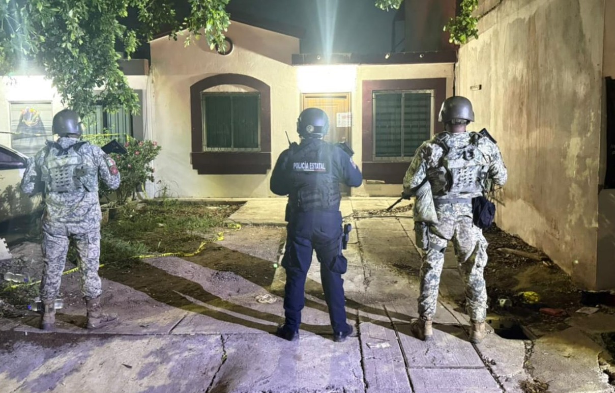 Impactante cateo en Culiacán: Aseguran 37 armas, drogas y equipo táctico