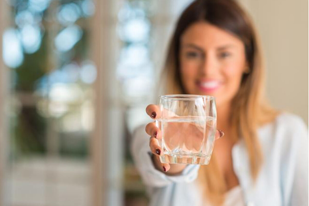 Agua y pérdida de peso: más allá del mito, hacia la salud óptima