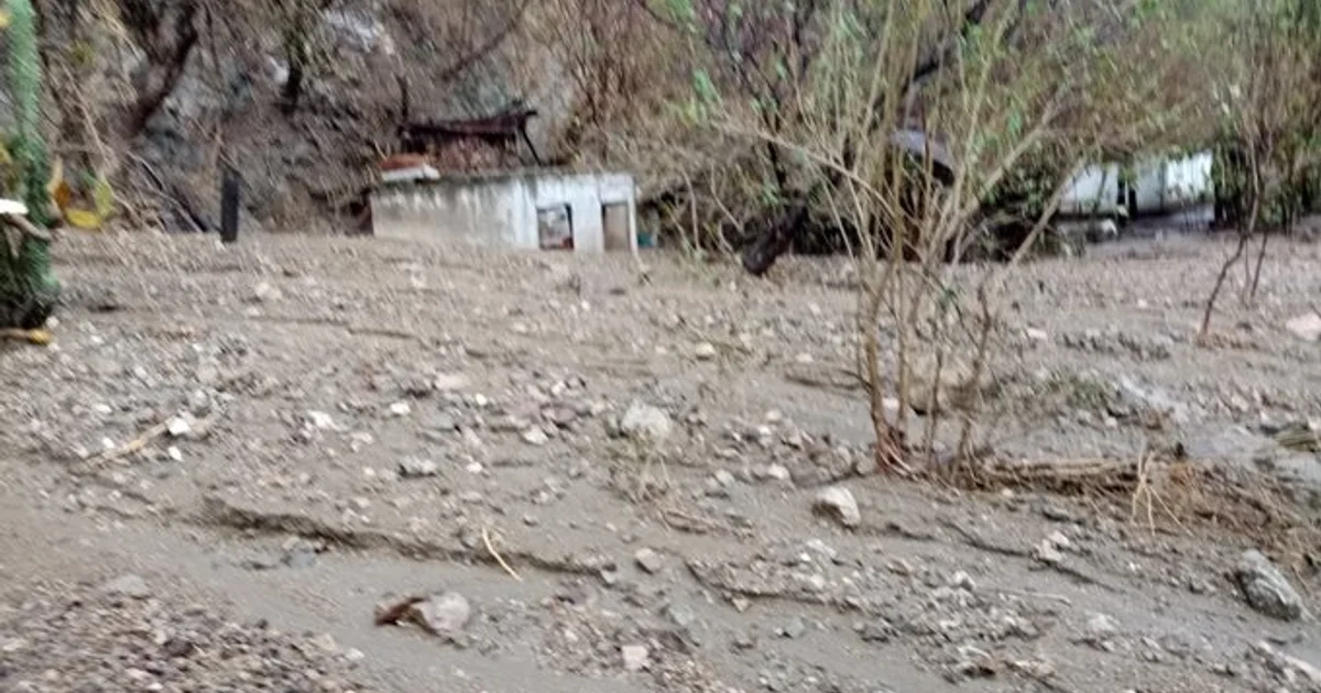 Derrumbe en Oaxaca deja tres muertos tras fuertes lluvias