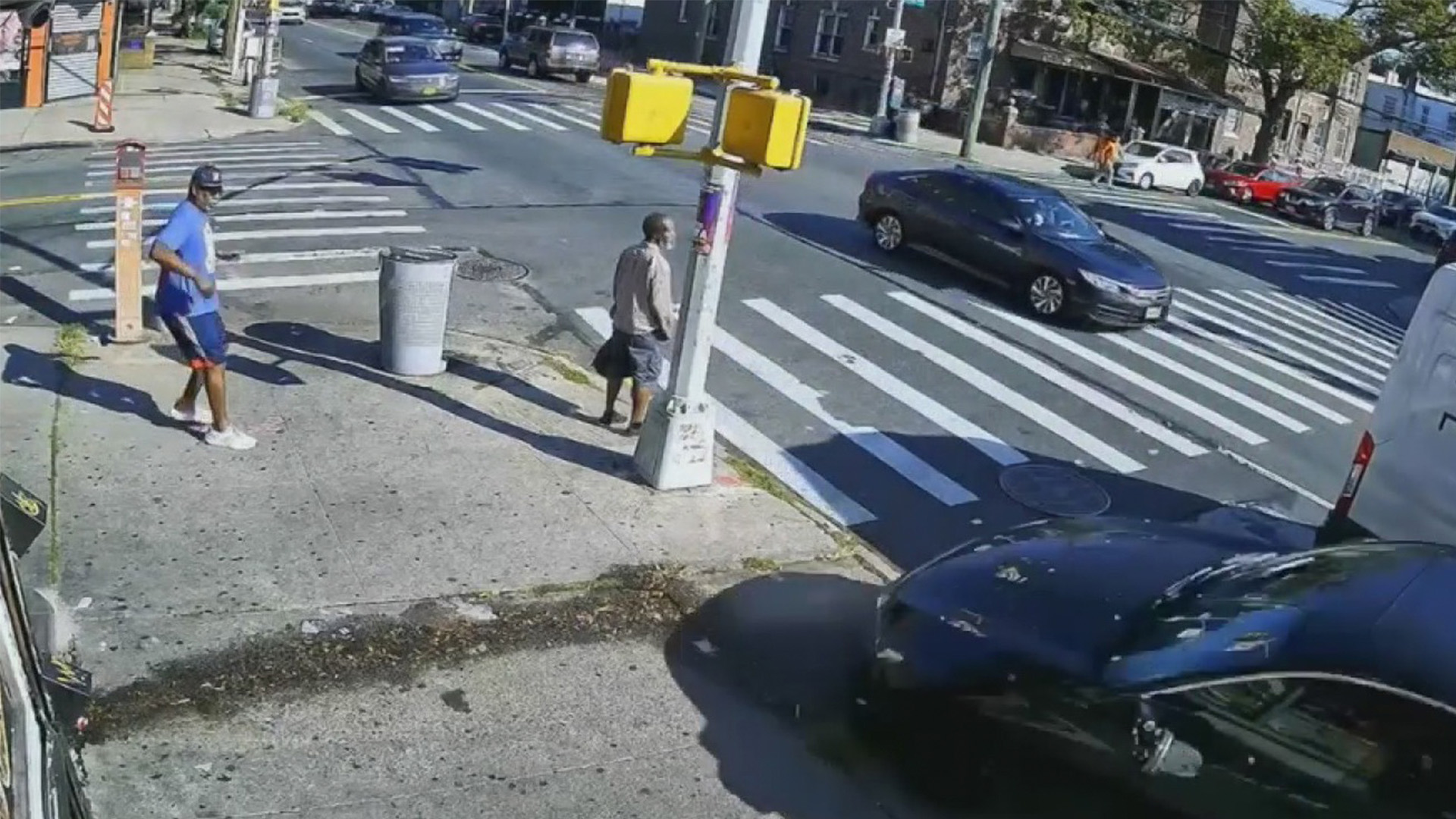 Hombre enfrenta cargos por atropello mortal de adolescente en Queens