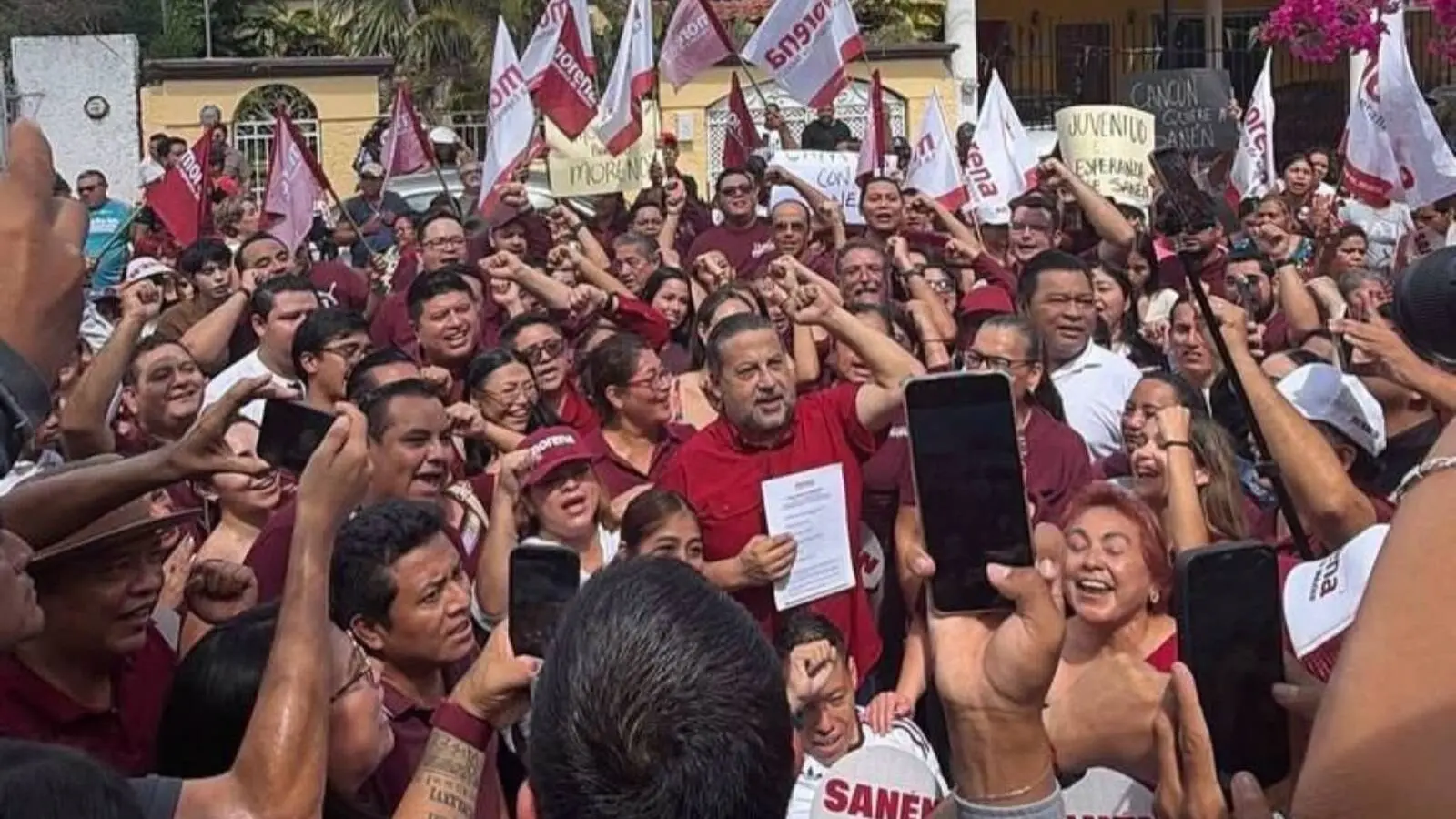 Jorge Sanén formaliza su aspiración a la coordinación de Morena en Cancún