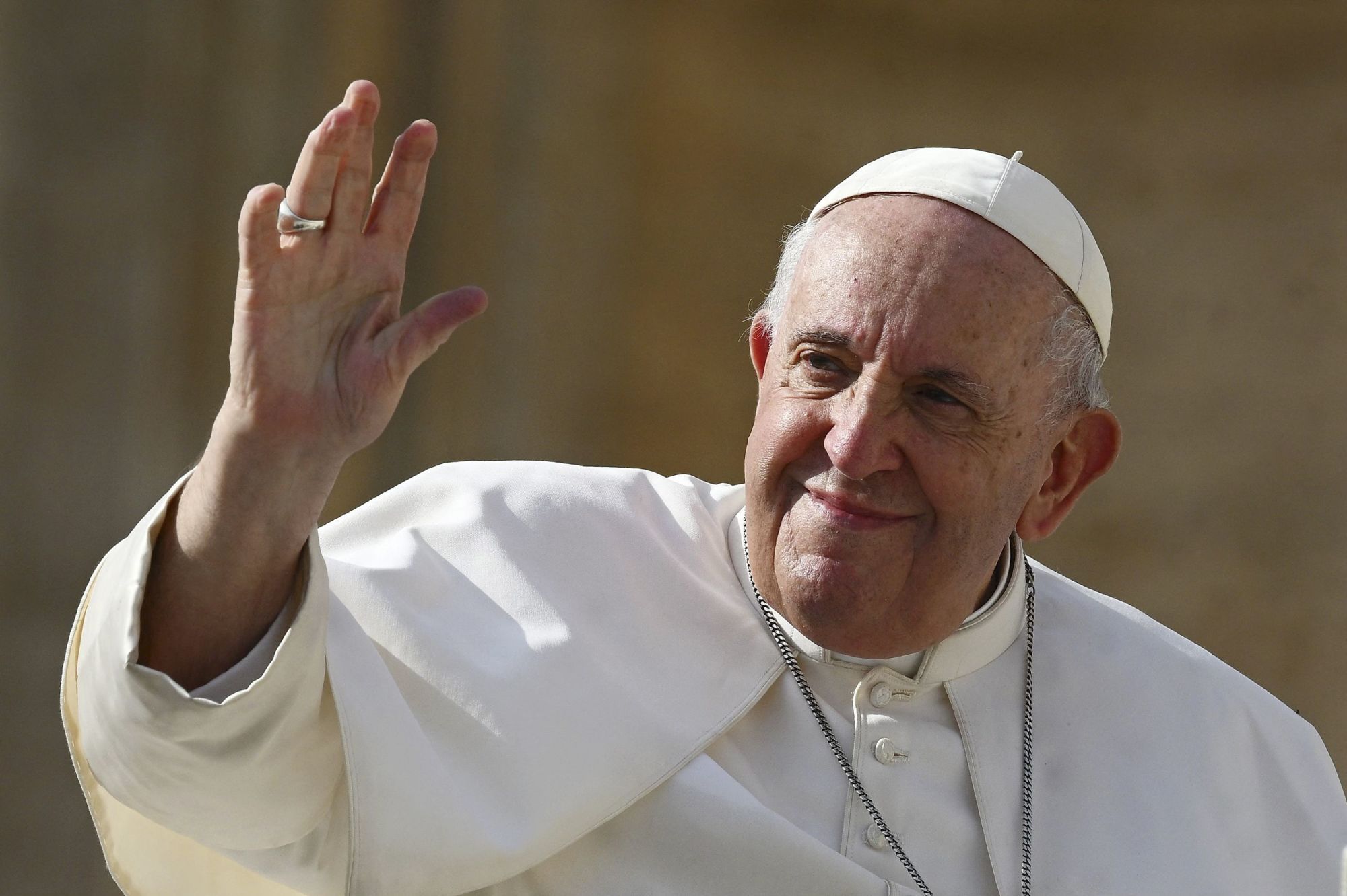 Papa Francisco: El adiós masivo al “papa de los pobres” conmueve al mundo