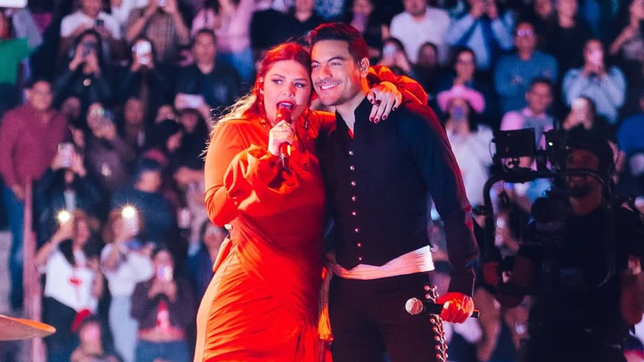 Yuridia y Carlos Rivera: Estreno de su dueto en la Plaza de Toros