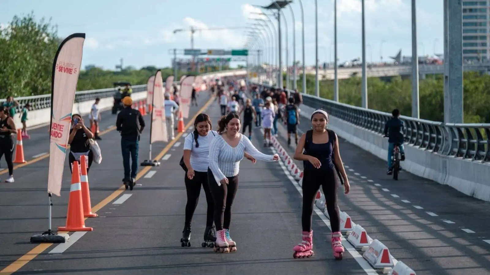 Puenteando Nichupté dinamiza la movilidad activa en Cancún con 3,500 asistentes