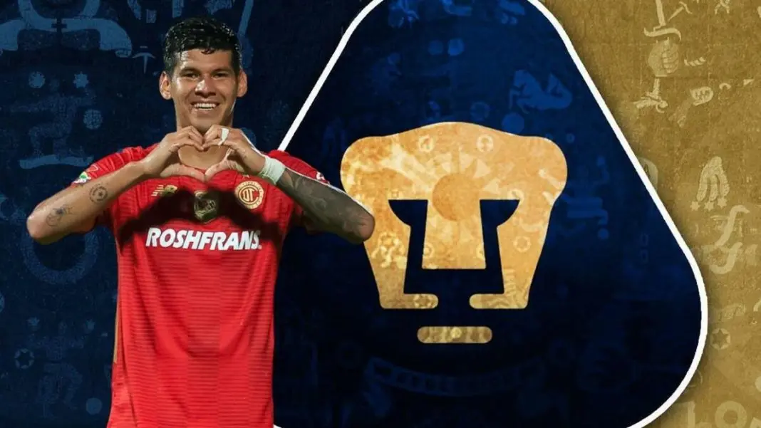 El delantero paraguayo Robert Morales llega a Pumas como quinto refuerzo