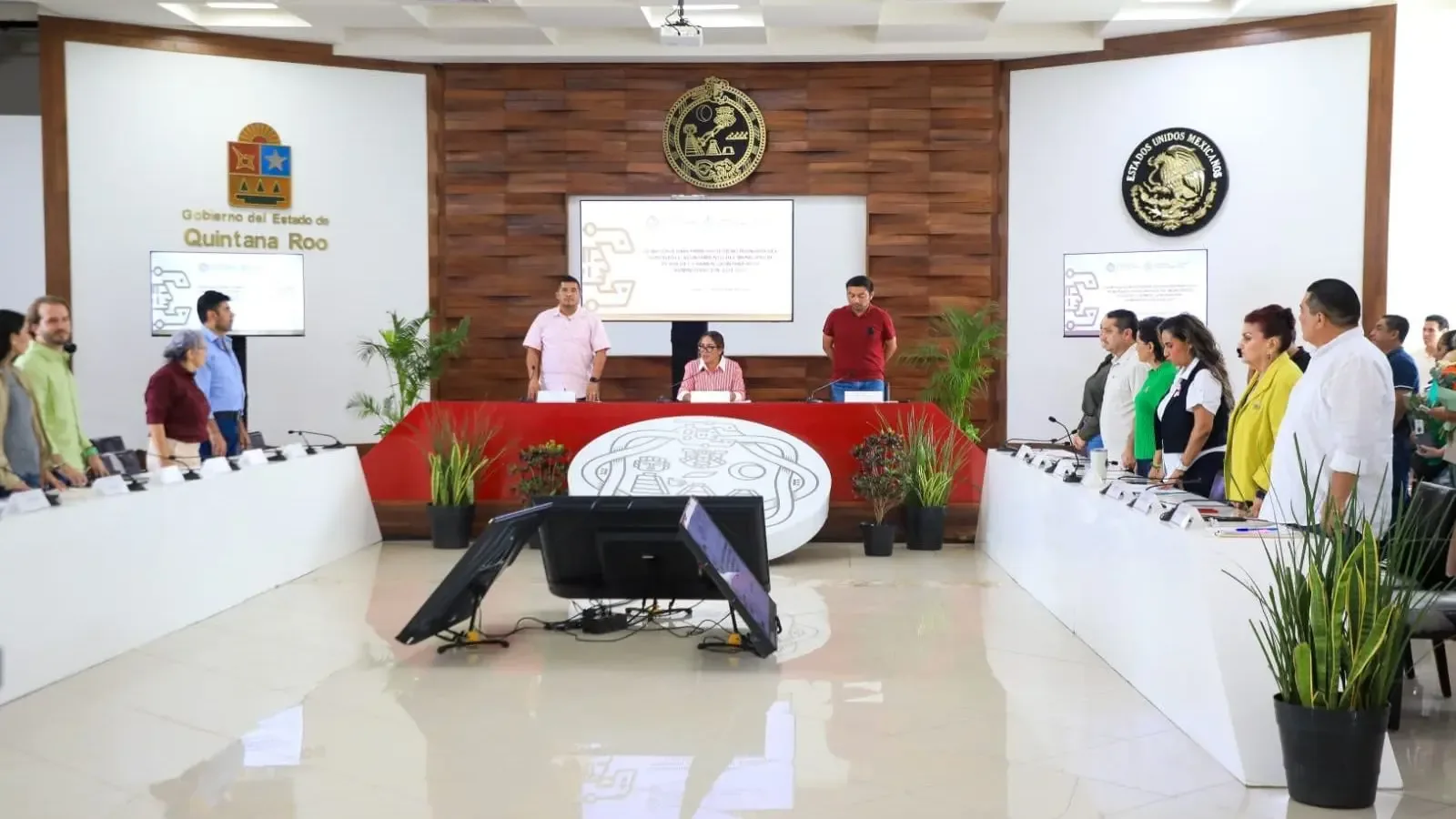 Cabildo de Playa del Carmen avala predios para clínicas del IMSS