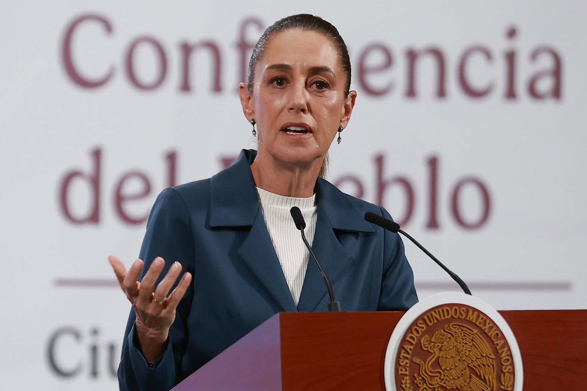 El que cree que la transformación duerme se equivoca: Sheinbaum advierte sobre el Porfiriato