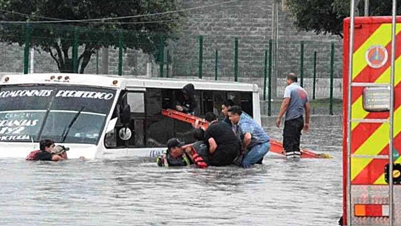 Lluvias en Reynosa dejan dos muertos y evidencian crisis hidráulica