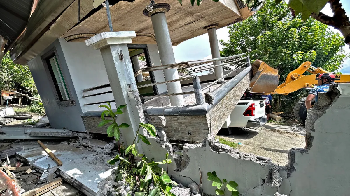 Temblor en Filipinas: Sismo de 7.6 activa alerta de tsunami