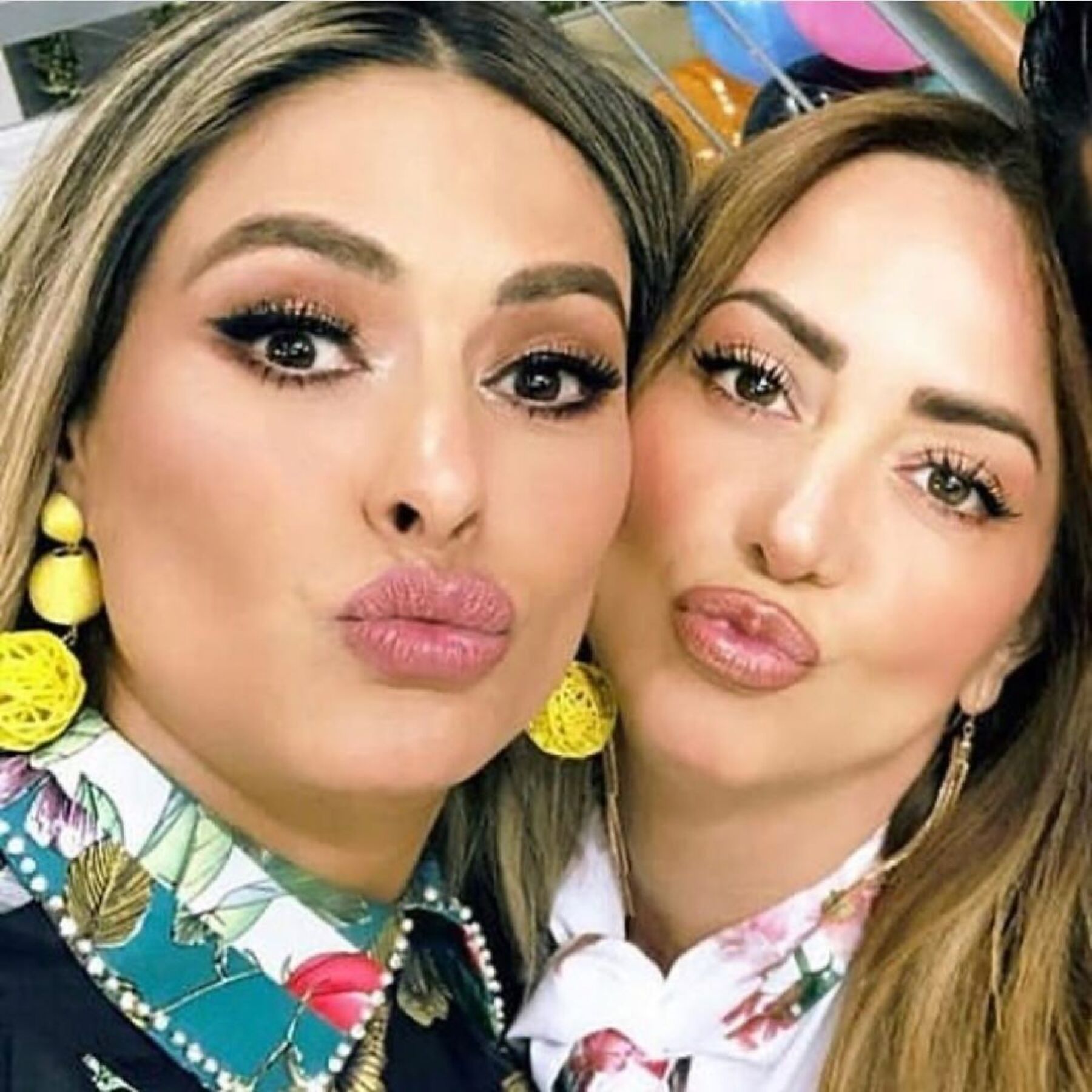 Polémica en redes: regalo anónimo a Andrea Legarreta