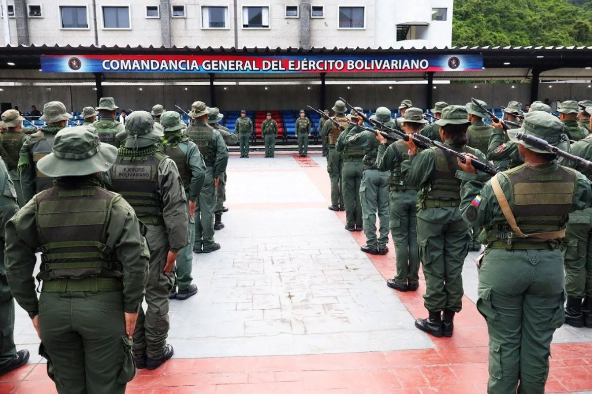 Militares venezolanos rechazan recompensa de EE. UU. y reafirman lealtad a Maduro
