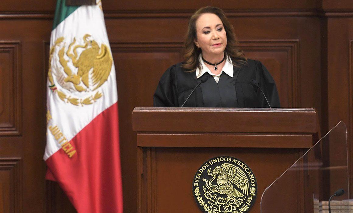 Yasmín Esquivel viola ley electoral con publicidad pagada en Facebook