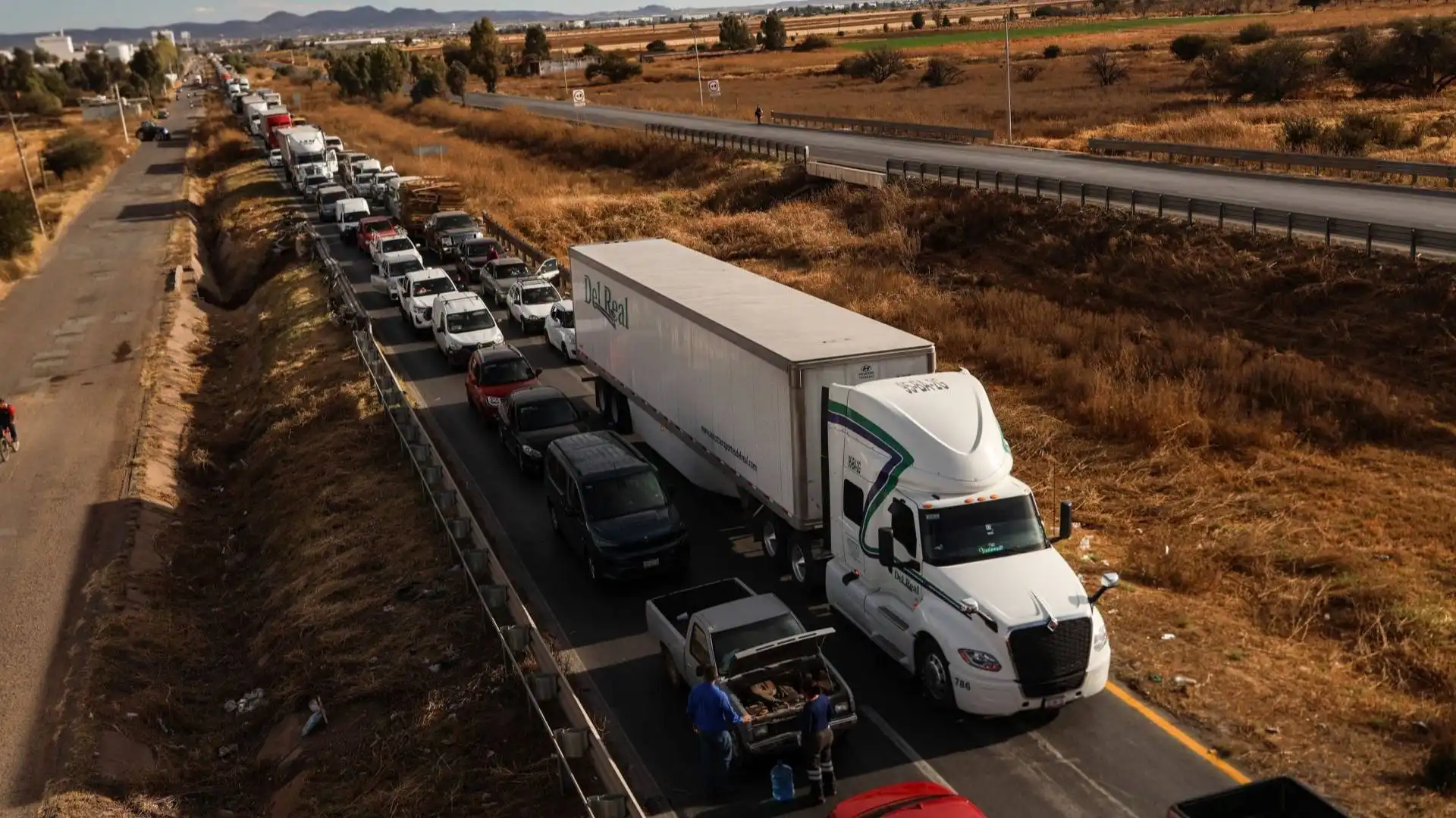 Caos en las vías: las carreteras bloqueadas en México este domingo 14 de diciembre de 2025