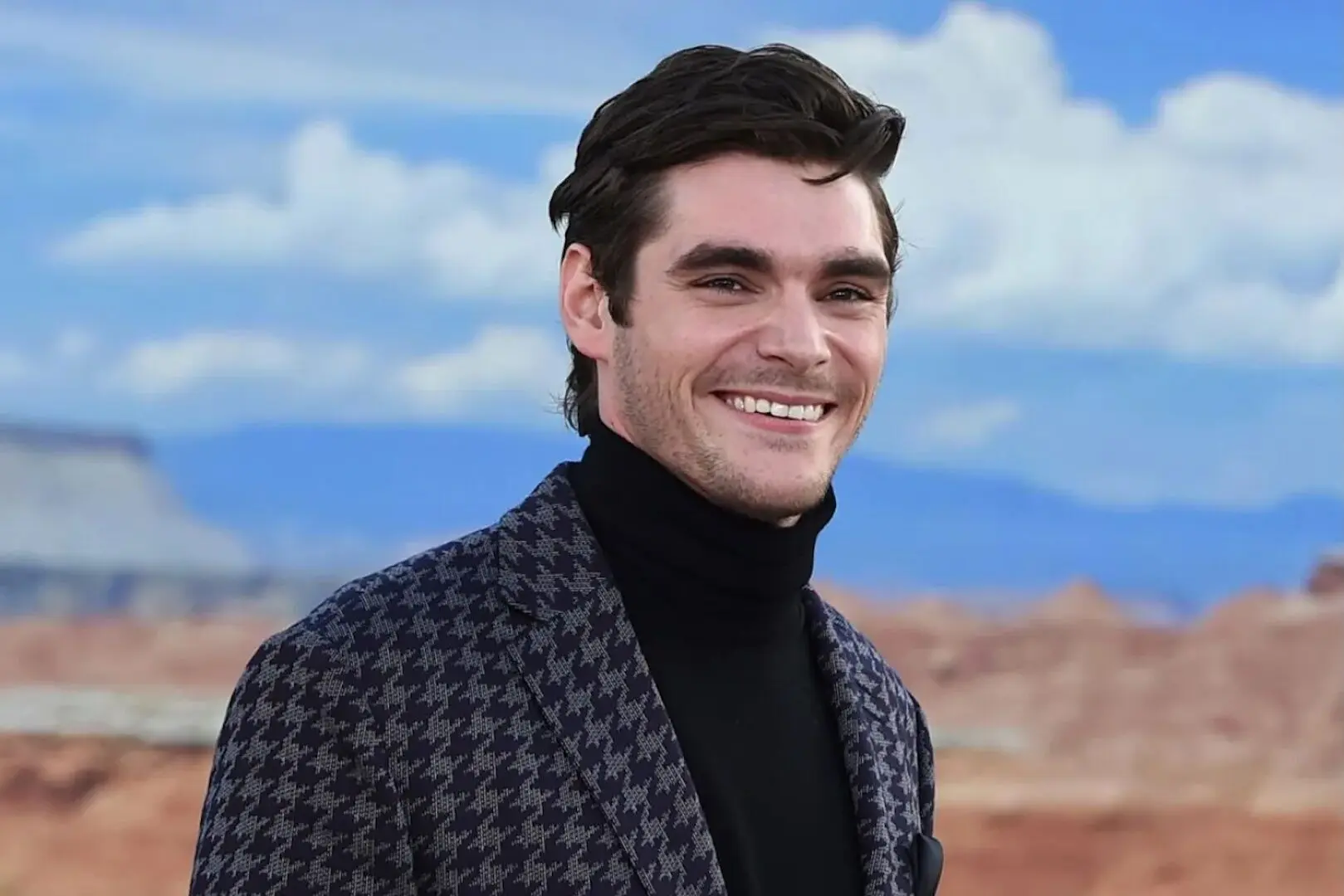 RJ Mitte, actor de Breaking Bad, fallece en Texas a los 34 años