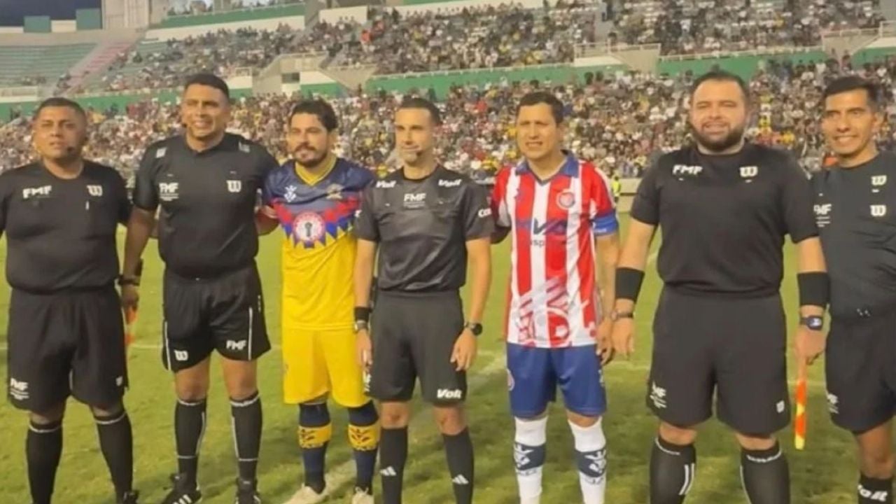 Julio César Domínguez lidera a Chivas en el polémico clásico de la talacha