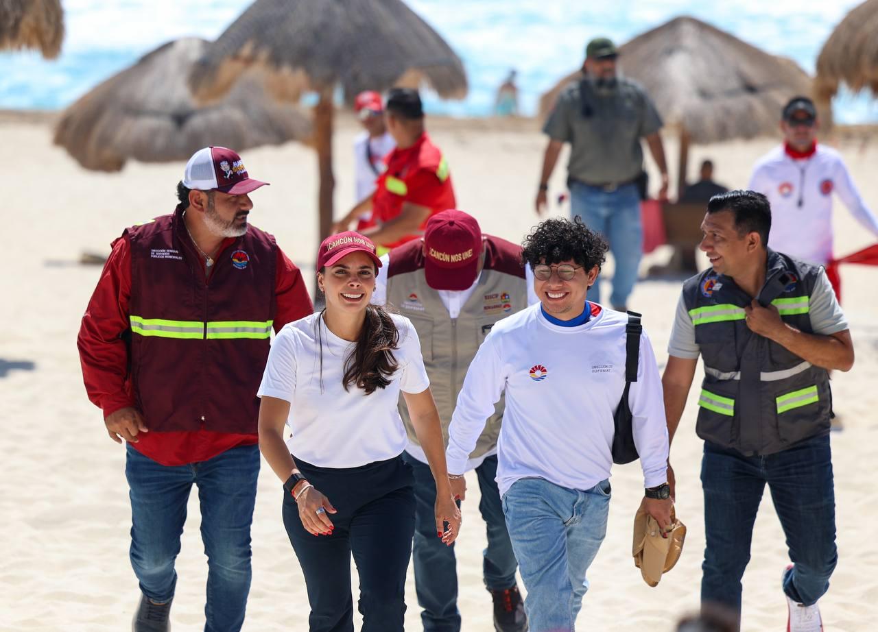 Recolección de sargazo: Ana Paty Peralta refuerza limpieza en playas
