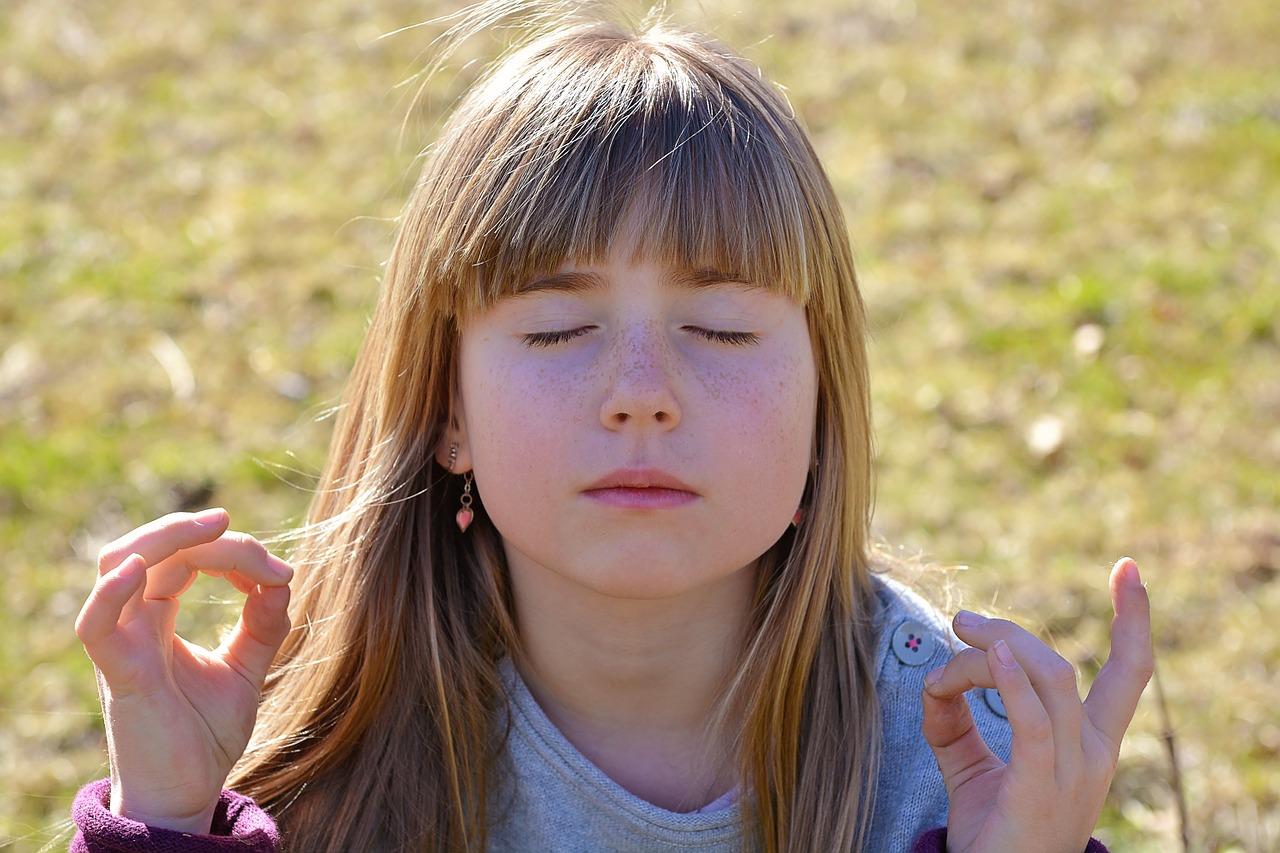 Técnicas de respiración para niños: El truco que calma en minutos