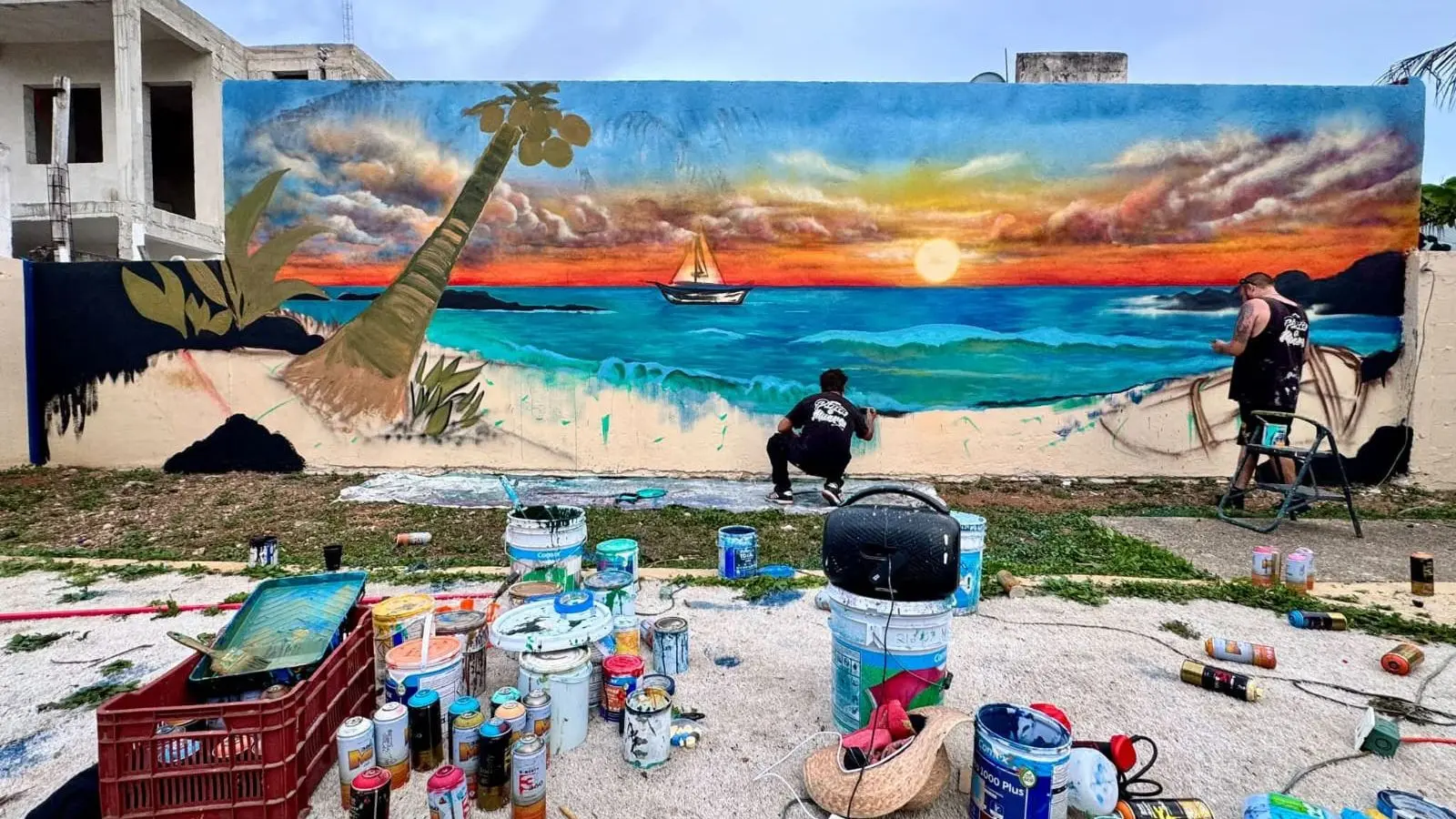Playa del Carmen escala festival de arte urbano por Día de Muertos