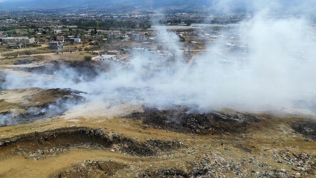 Falsa alarma en Oaxaca: ¿Meteorito o incendio de basurero? La SSPC desmiente